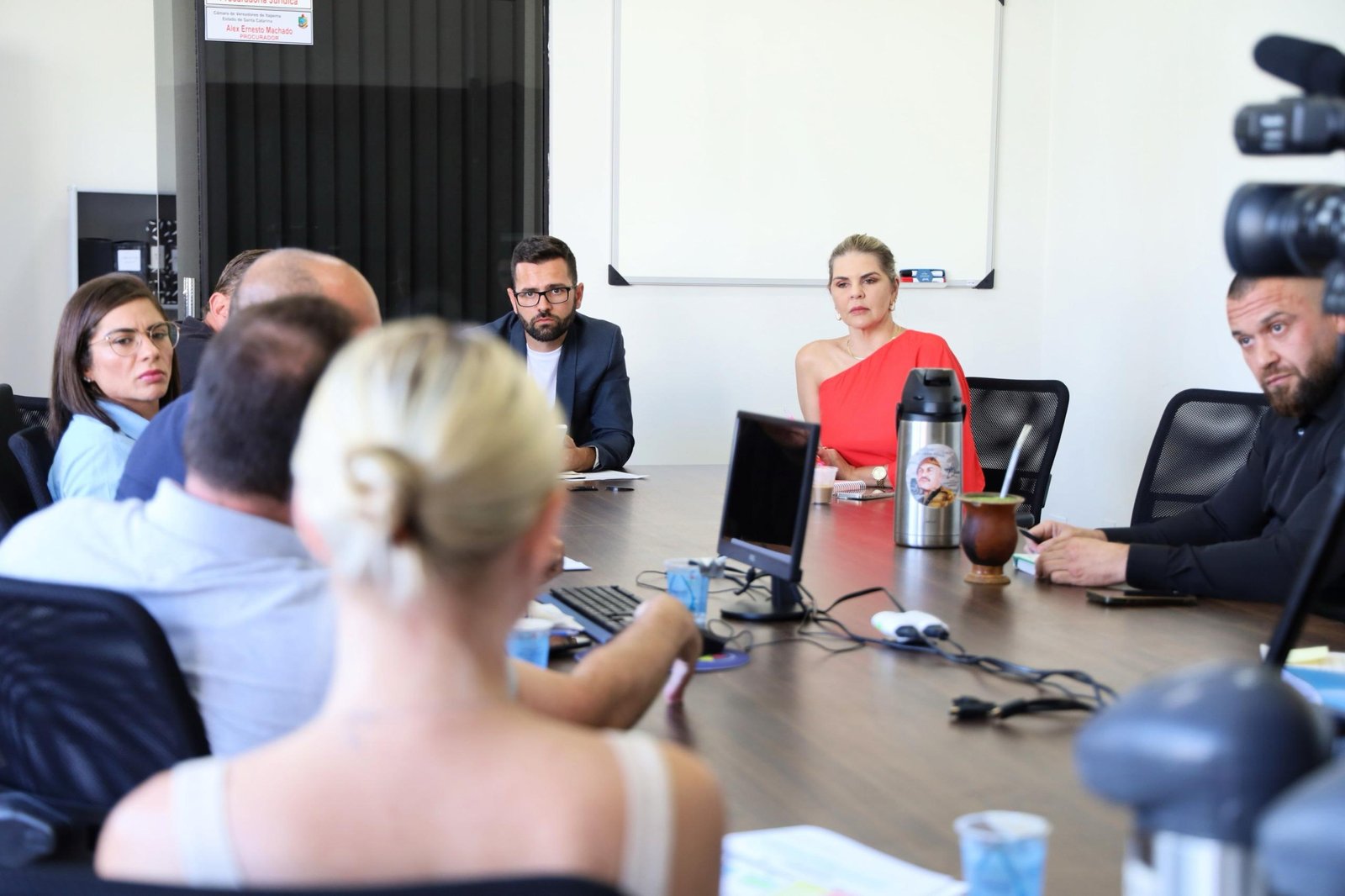 Comissão de Saúde recebe gestores do Hospital Santo Antônio e apresenta reivindicações da população 1 Comissão de Saúde recebe gestores do Hospital Santo Antônio e apresenta reivindicações da população