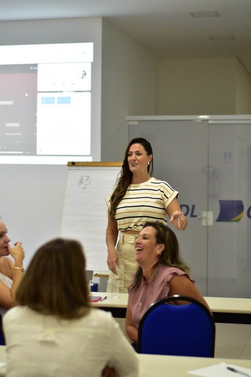 Quebrando o Gelo com a Câmera: curso presencial ajuda empreendedores e profissionais a destravarem na frente das lentes 1 WhatsApp Image 2025 06 12 at 16.40.12