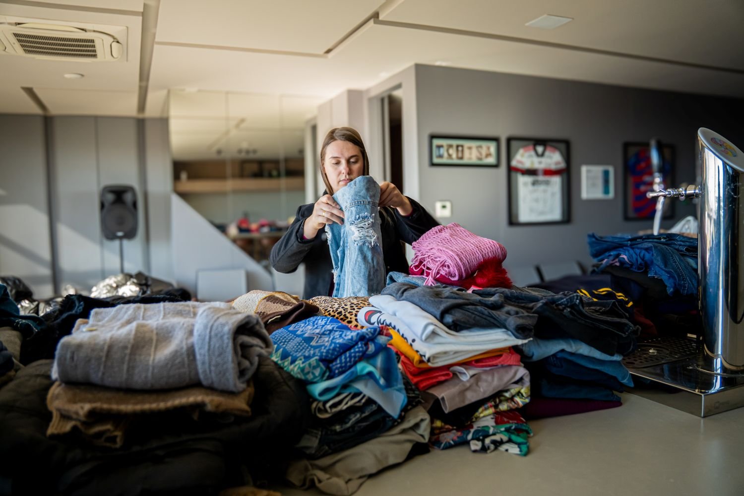 Gincana solidária mobiliza colaboradores de construtora e arrecada quase 4 mil peças para o inverno 1 Lotisa Doações