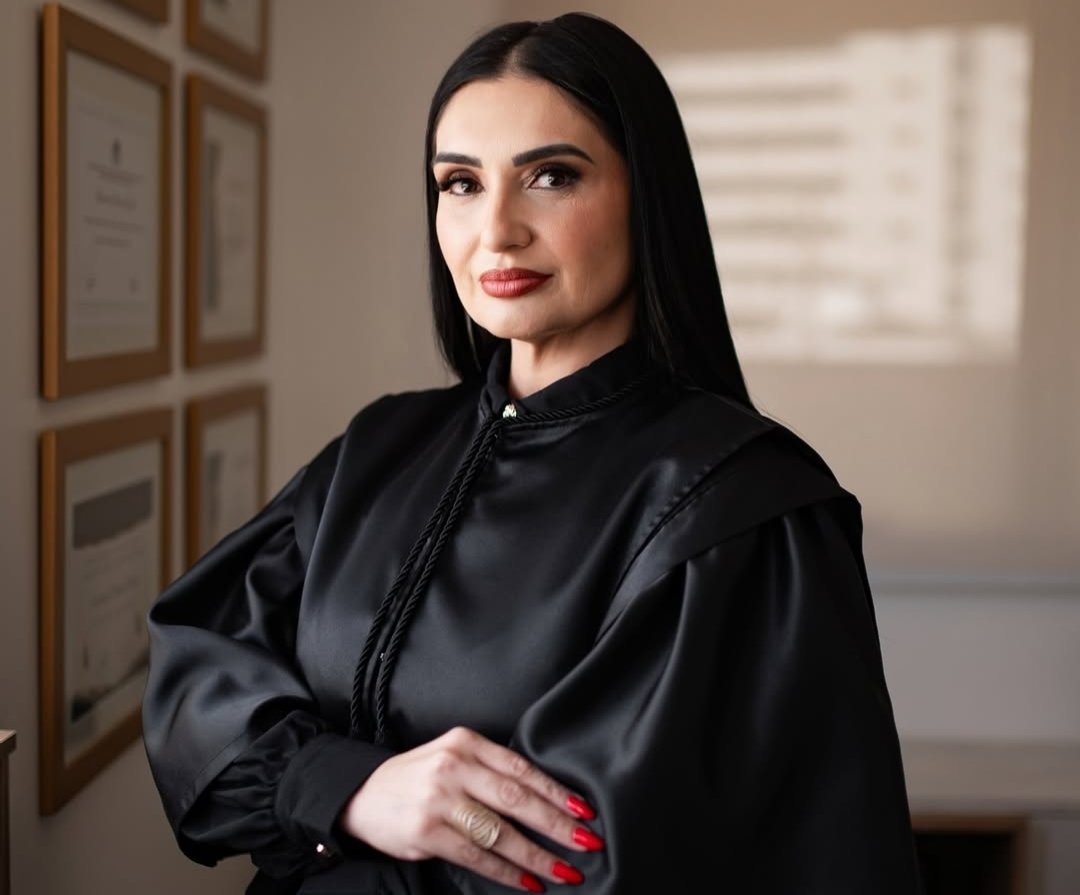 Artigo - Juízes sem rosto: riscos à defesa e à democracia  1 Iara