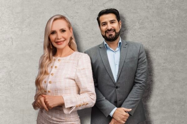 ONDM 2025, em Balneário Camboriú, traz talk sobre o poder do casal nos negócios Eduardo e Cristine Nogueira casal que transformou uniao talento e parceria em uma verdadeira potencia empresarial estarao no ONDM em Balneario Camboriu Divulgacao