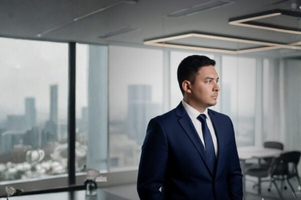 Felipe Moraes: do planejamento aos 14 anos à gestão de milhões, a história que prova que disciplina e constância transformam vidas Felipe Moraes Pereira - Up Investimentos